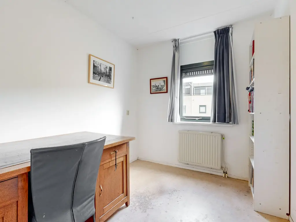 Chris de Jongstraat 8, Leiden