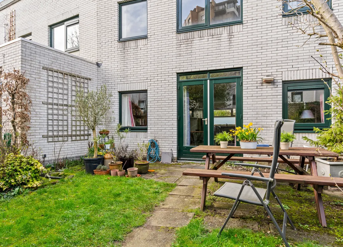 Chris de Jongstraat 8