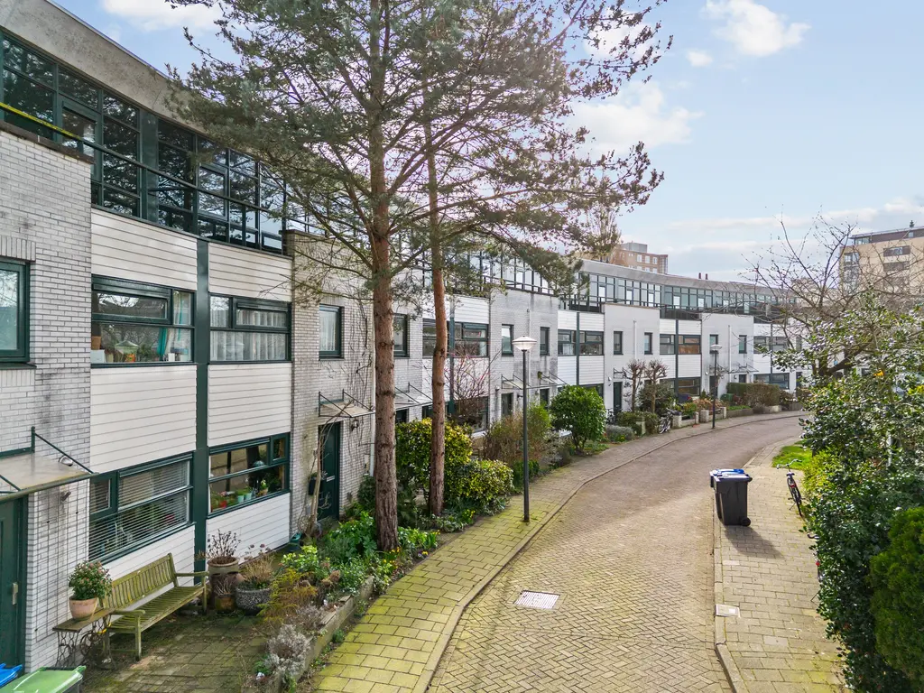 Chris de Jongstraat 8, Leiden