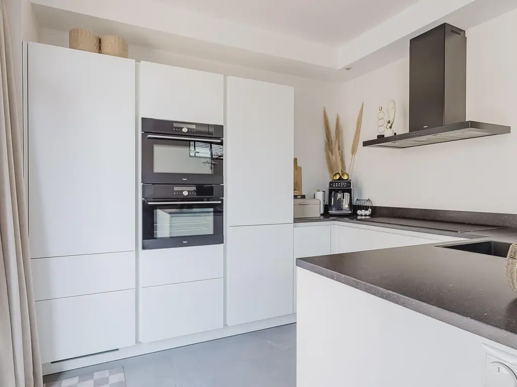 Van den Berghlaan 341, Hoofddorp