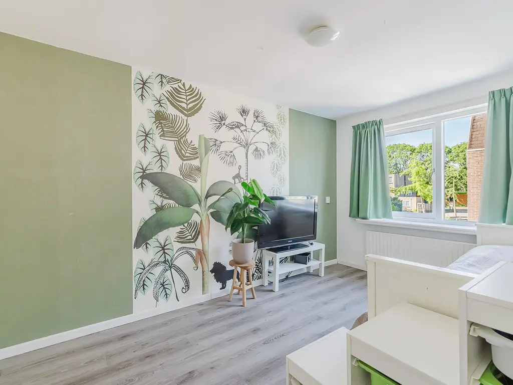 Van den Berghlaan 341, Hoofddorp