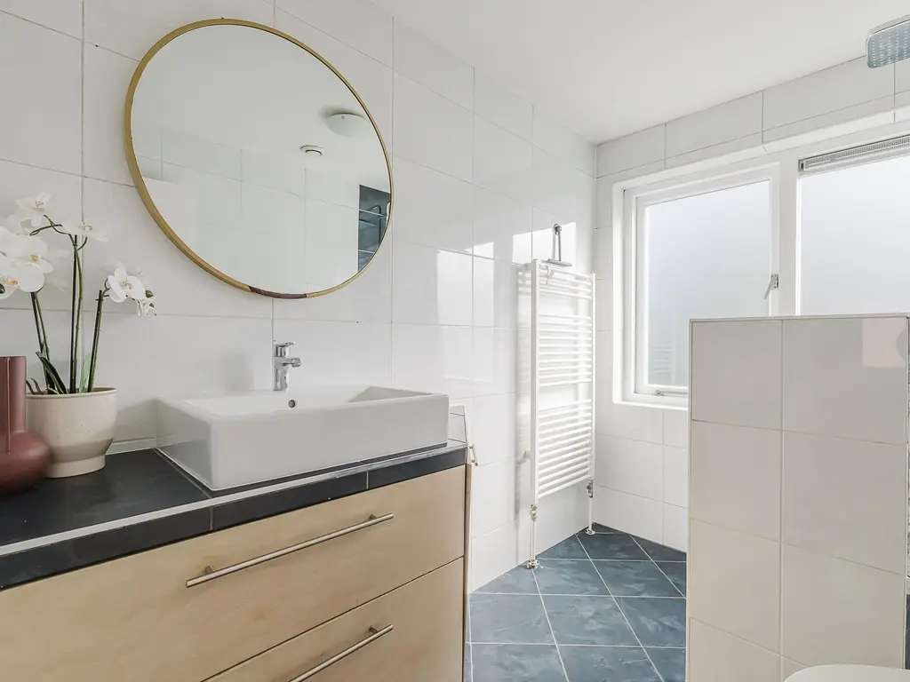 Van den Berghlaan 341, Hoofddorp