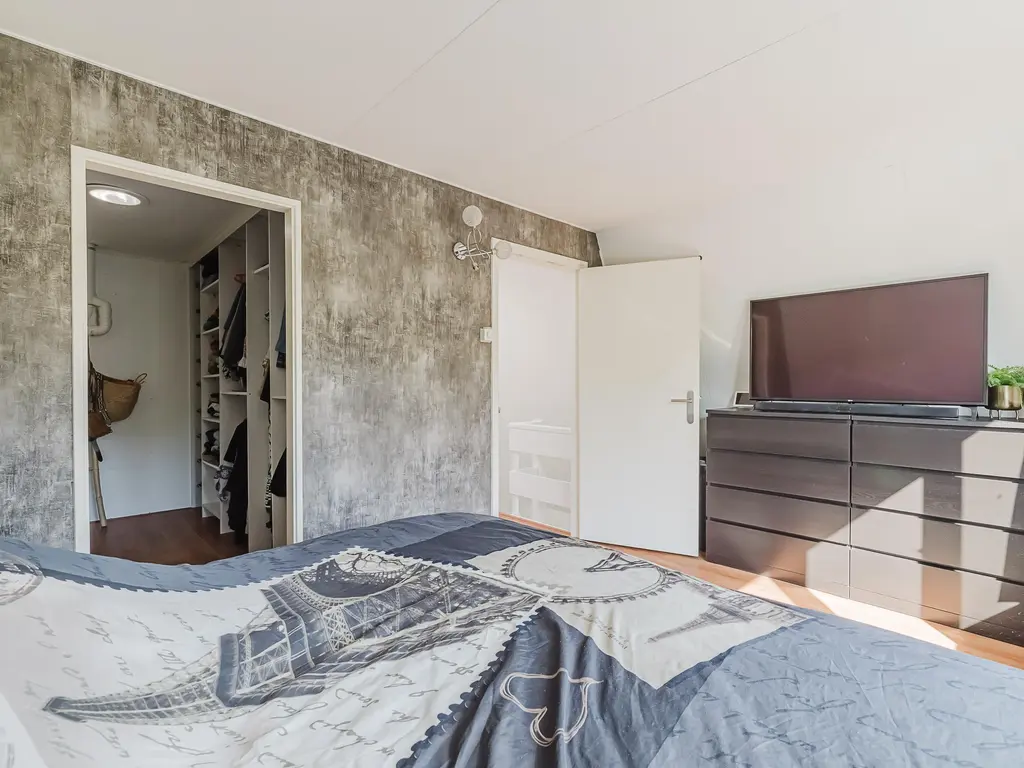 Van den Berghlaan 341, Hoofddorp