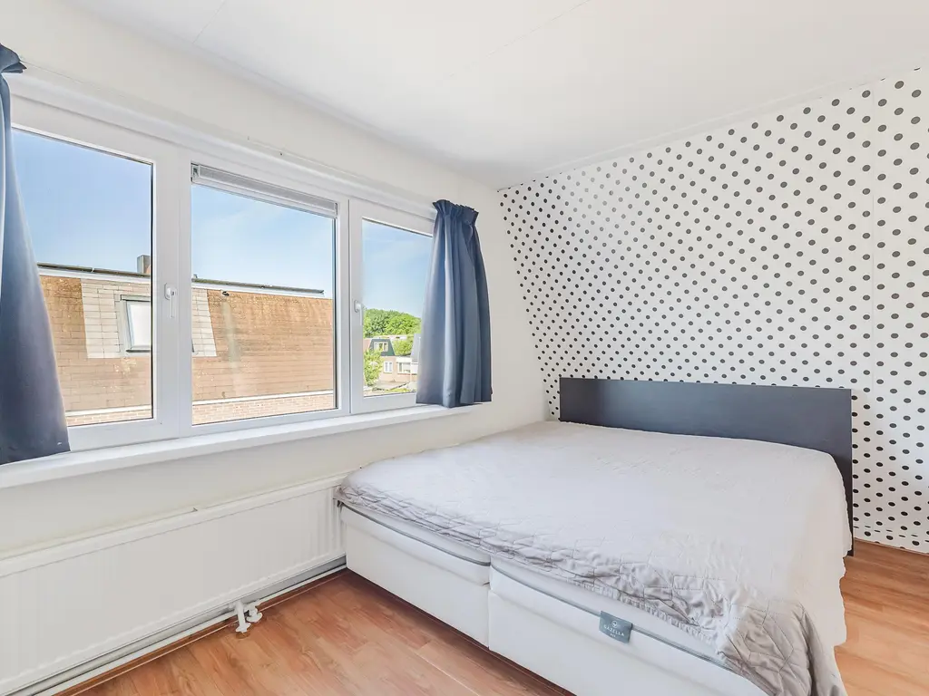Van den Berghlaan 341, Hoofddorp
