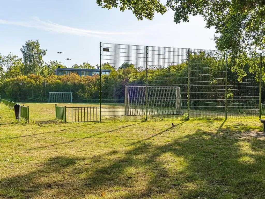 Van den Berghlaan 341, Hoofddorp