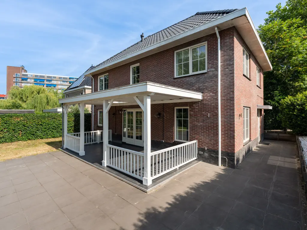 Ringdijk 74, ROTTERDAM
