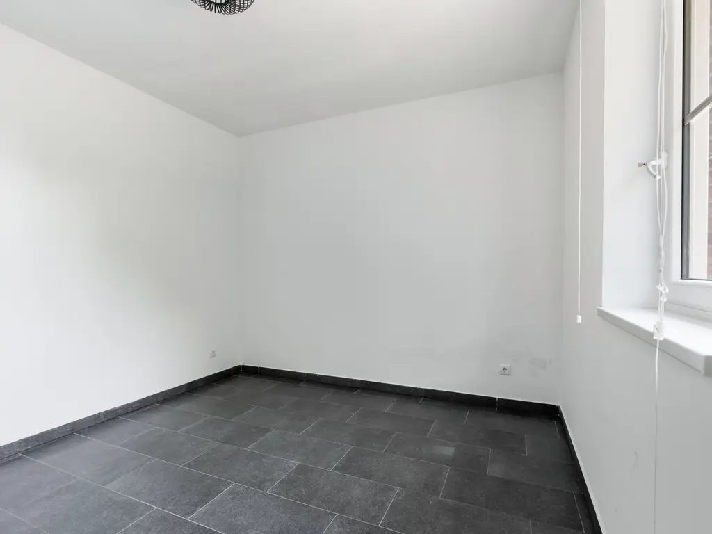 Ringdijk 74, ROTTERDAM