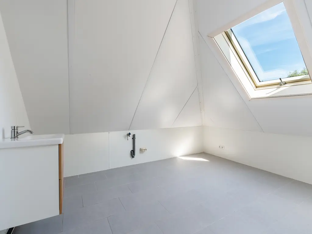 Ringdijk 74, ROTTERDAM