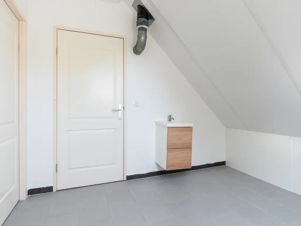 Ringdijk 74, ROTTERDAM