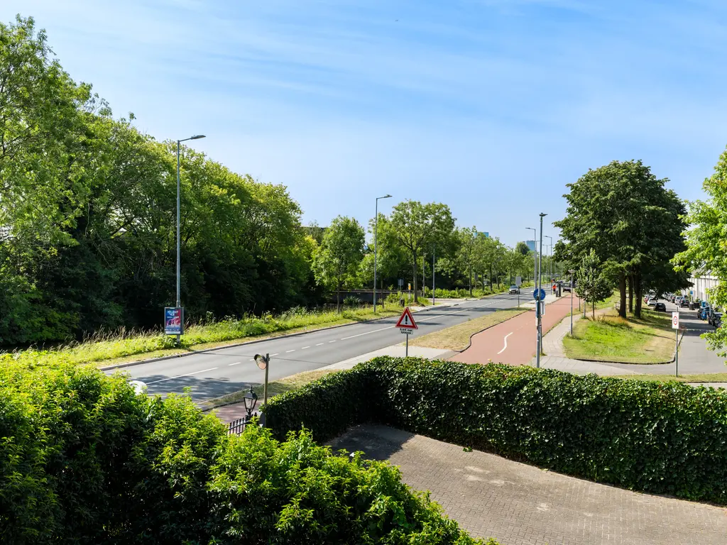Ringdijk 74, ROTTERDAM