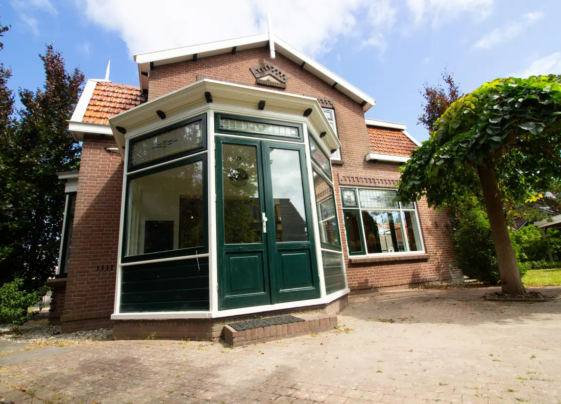 Middenweg 14