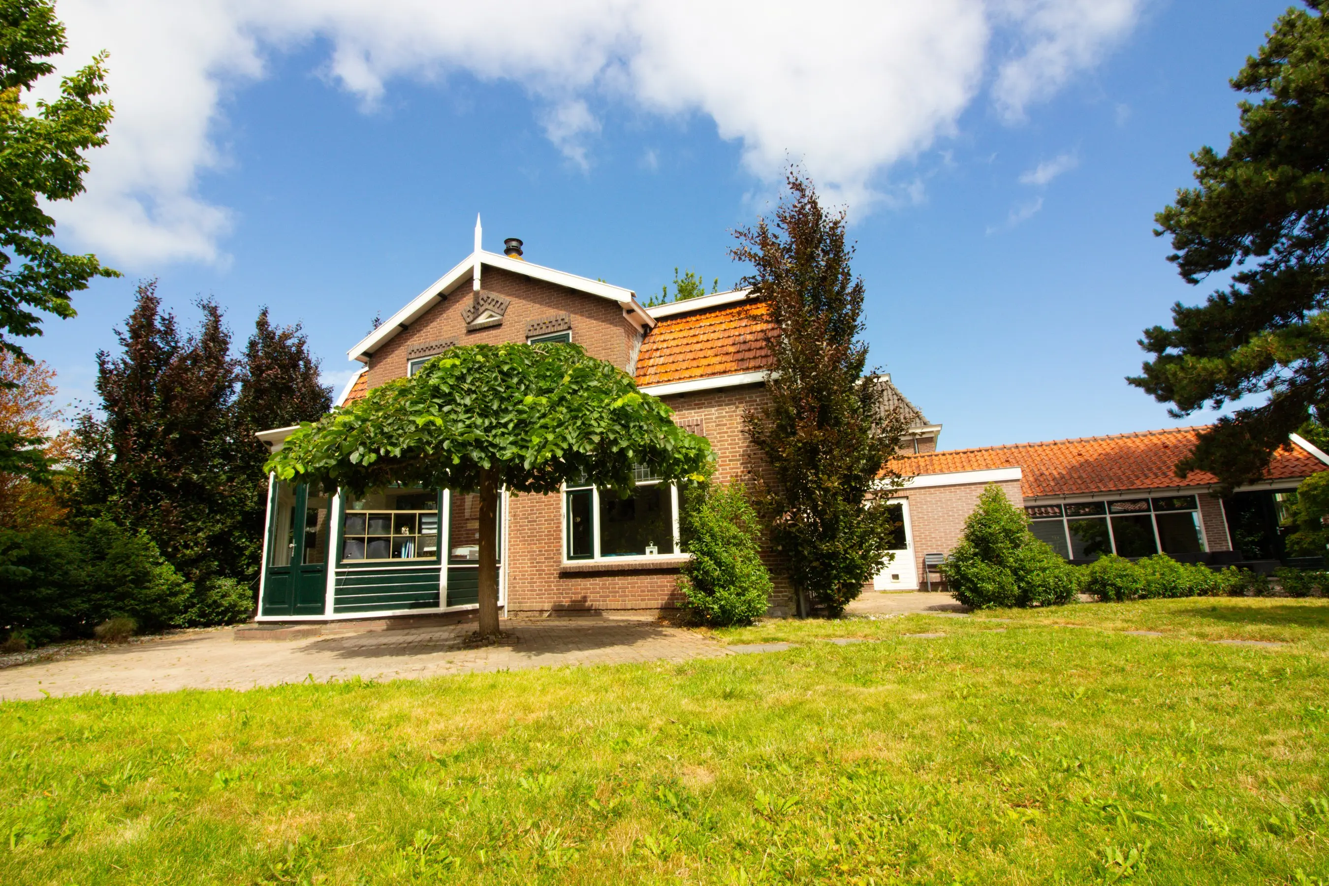 Middenweg 14