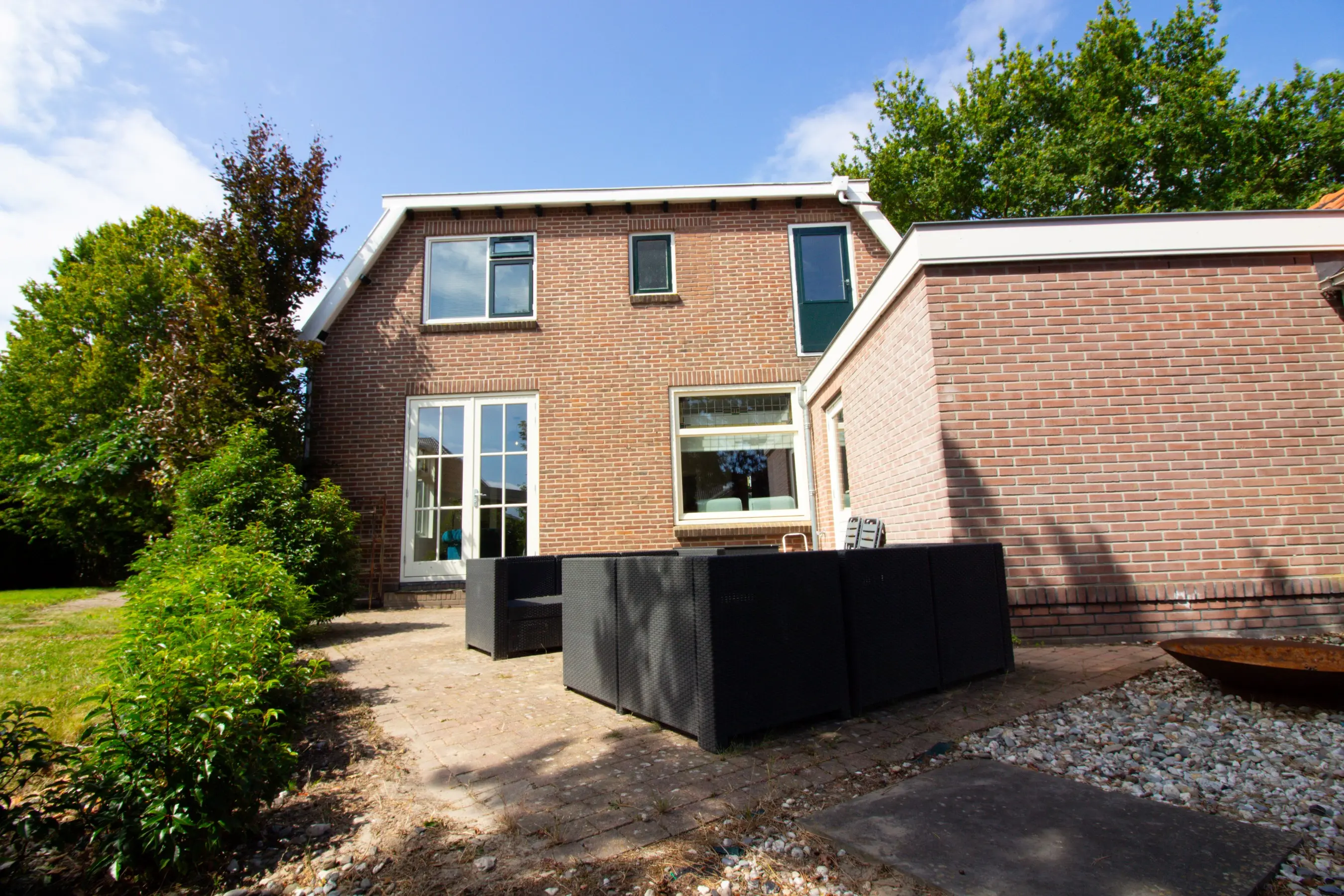 Middenweg 14