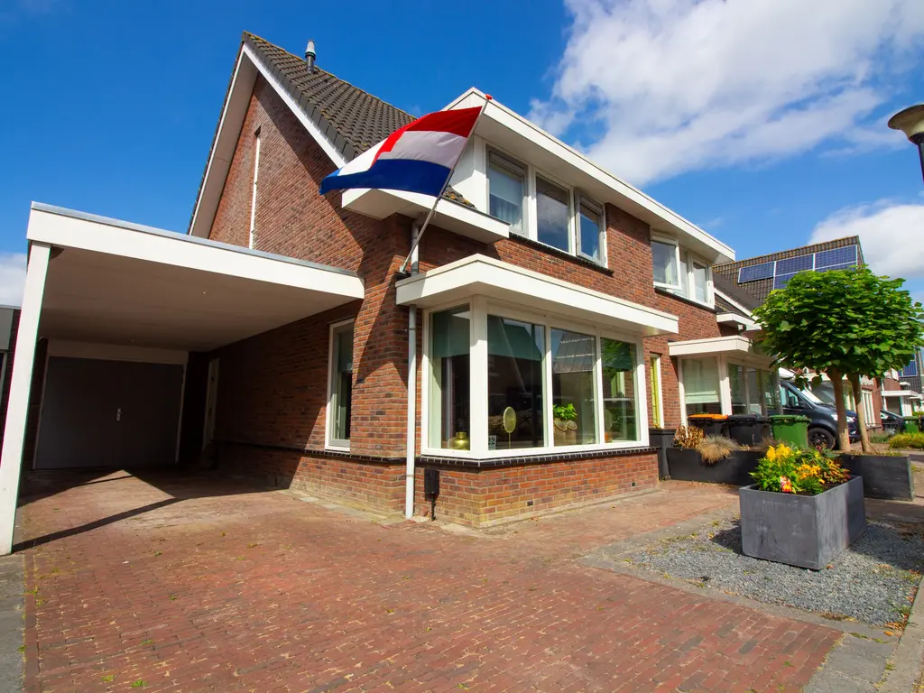 Houtstraat 22, BOVENKARSPEL