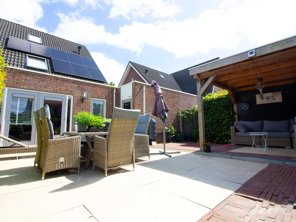 Houtstraat 22, BOVENKARSPEL