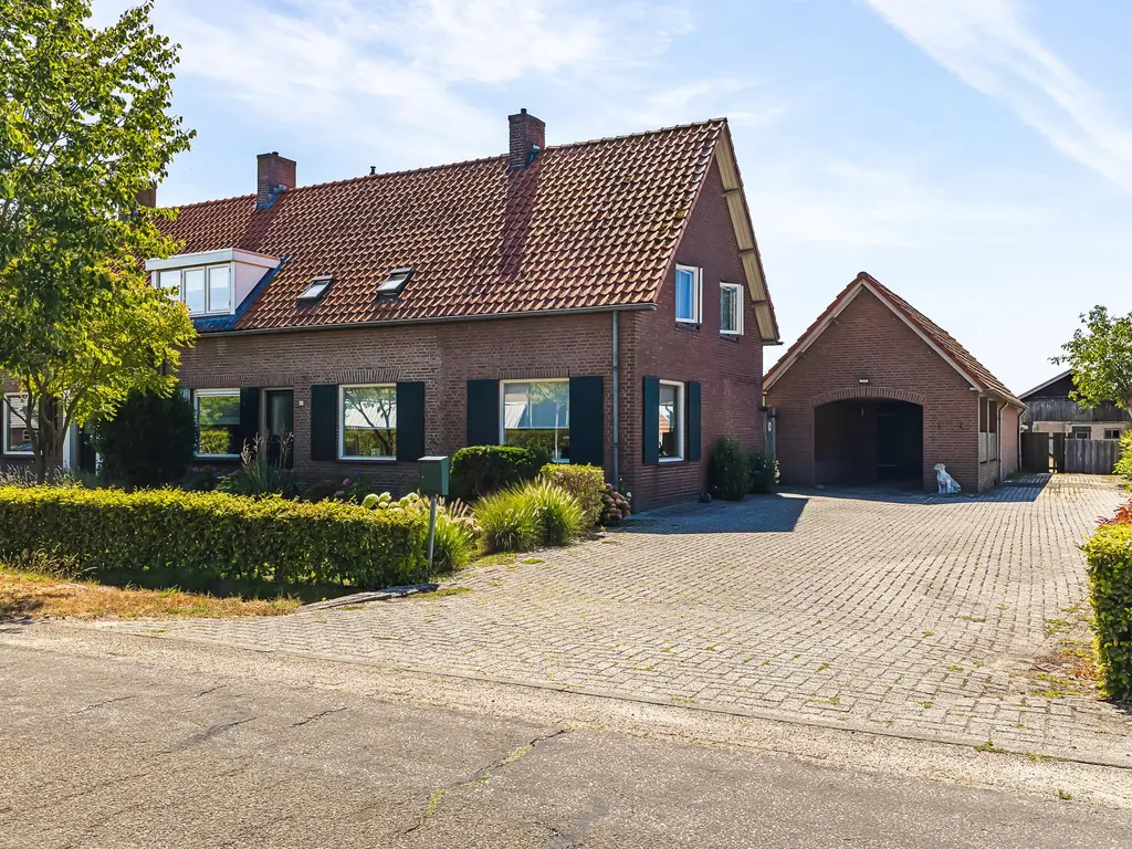 Hezelaarsestraat 10, LIEMPDE