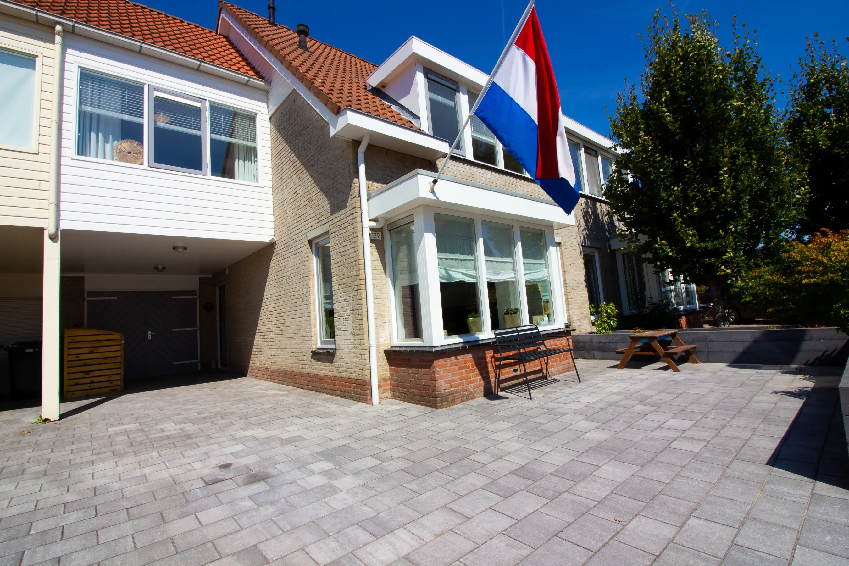 Middenweg 129