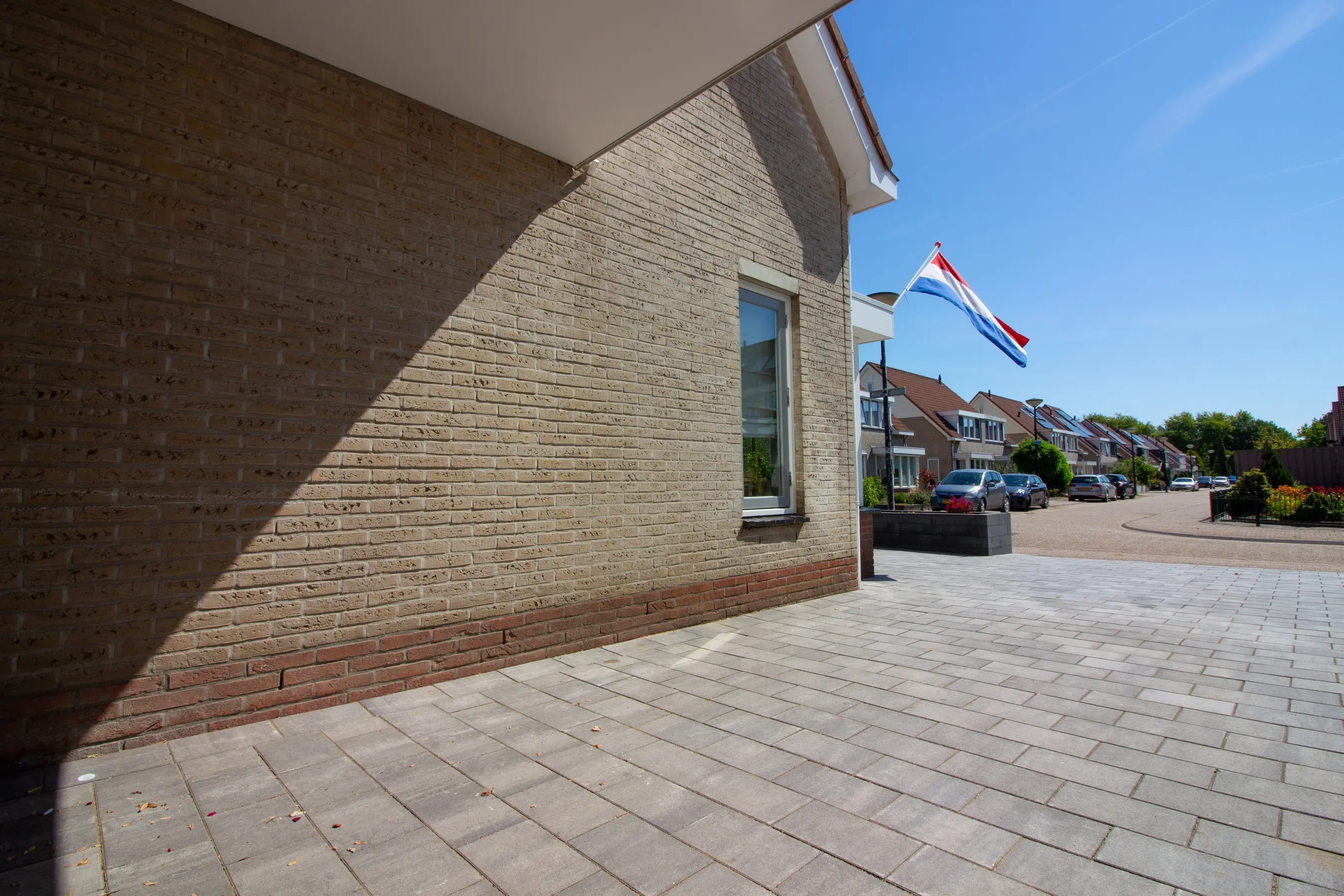 Middenweg 129