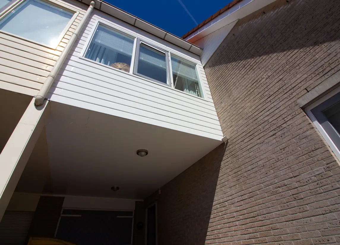 Middenweg 129