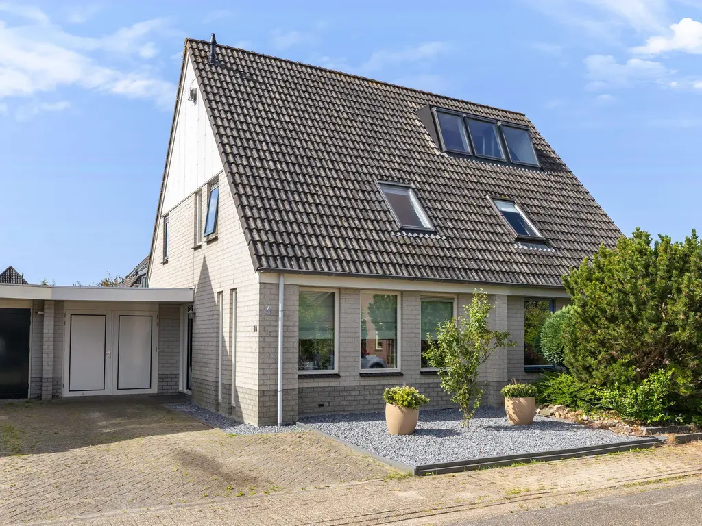 Koperwiek 19, VENHUIZEN