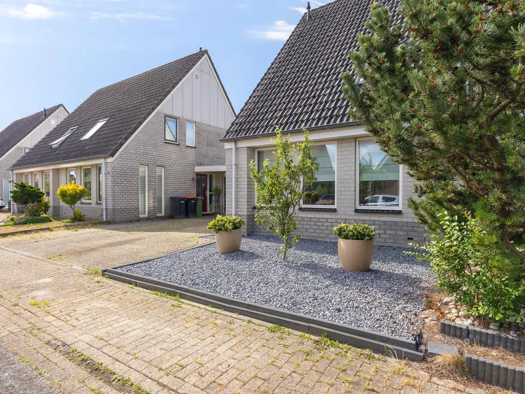Koperwiek 19, VENHUIZEN