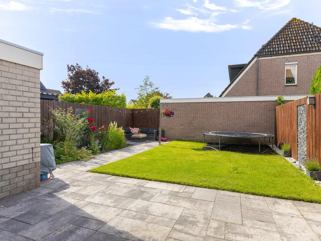 Koperwiek 19, VENHUIZEN