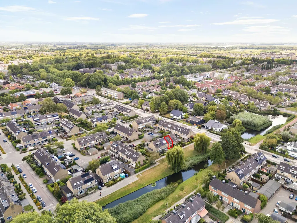 Korenbloem 29, BARENDRECHT