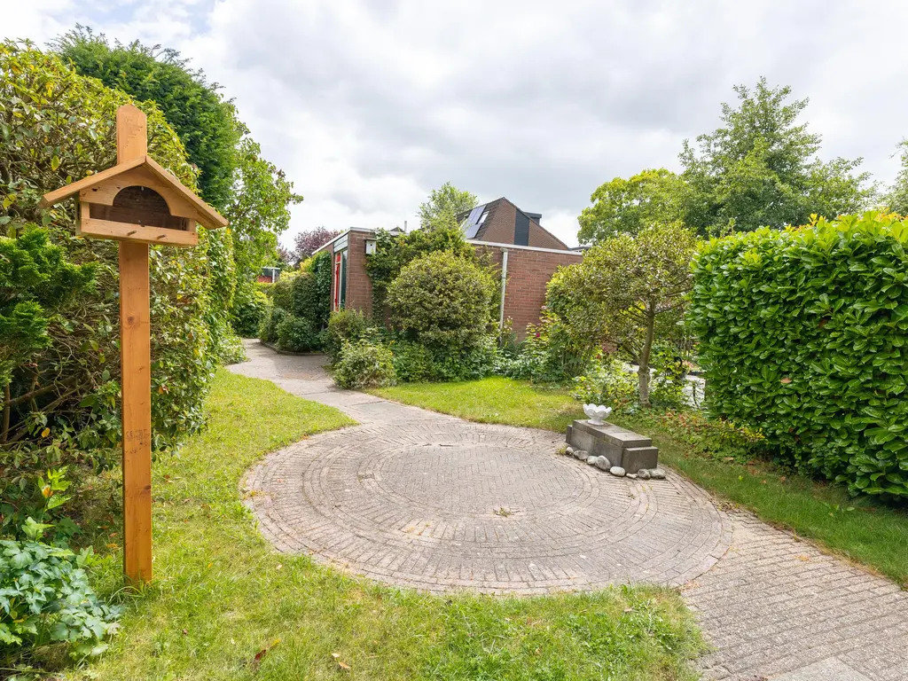 Botter 65, HOORN