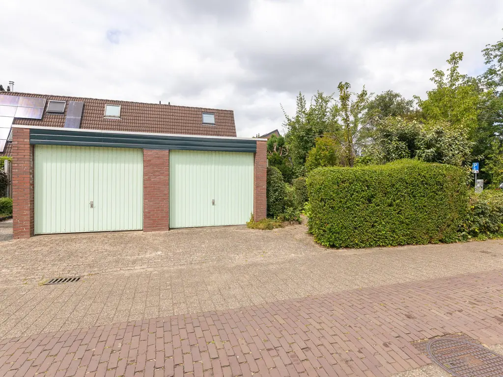 Botter 65, HOORN