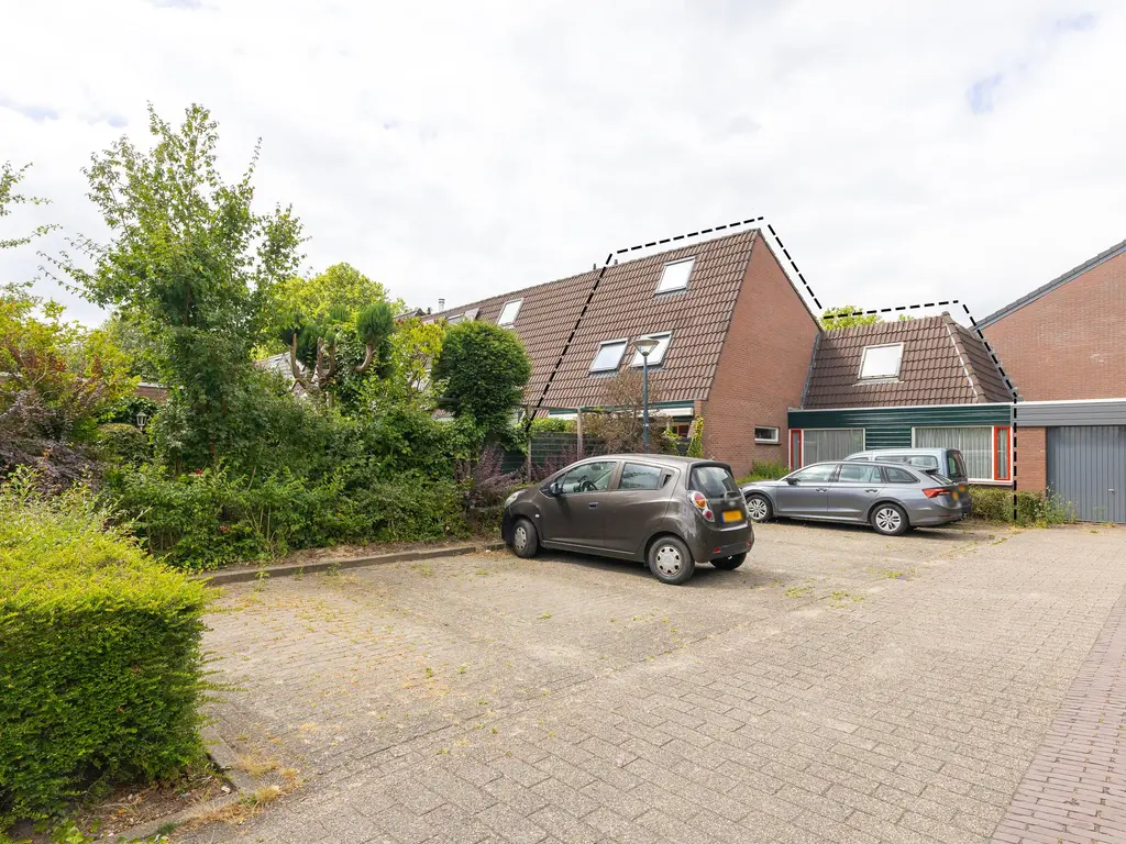 Botter 65, HOORN