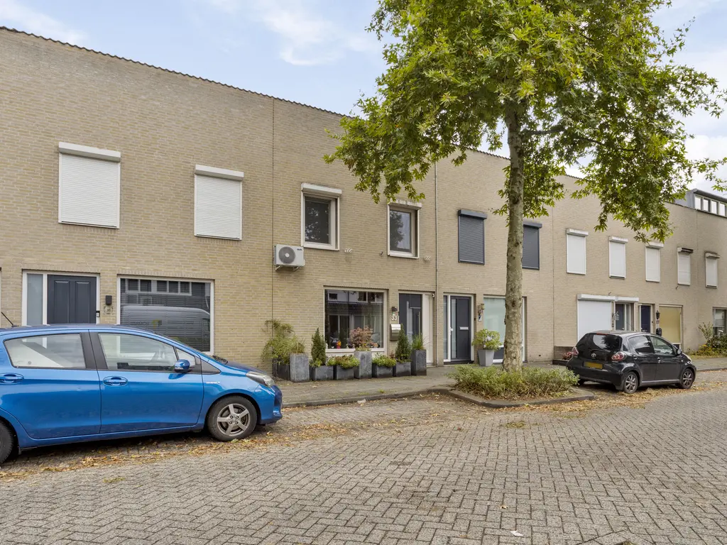 Gronsveldlaan 33, TILBURG