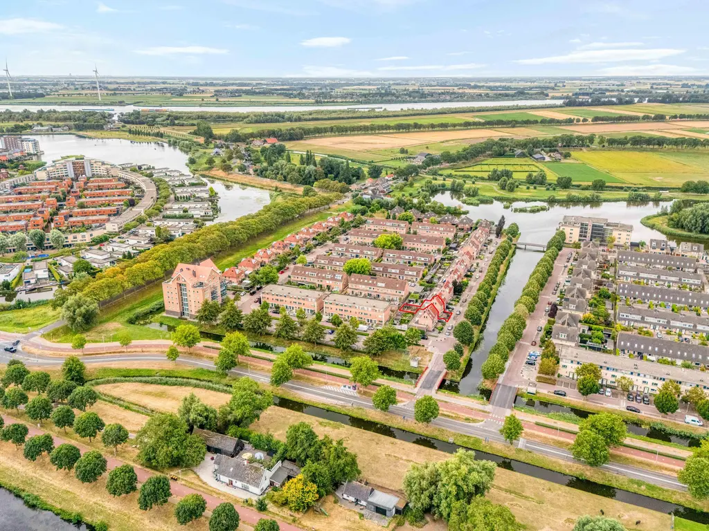 Parelsnoer 92, RHOON