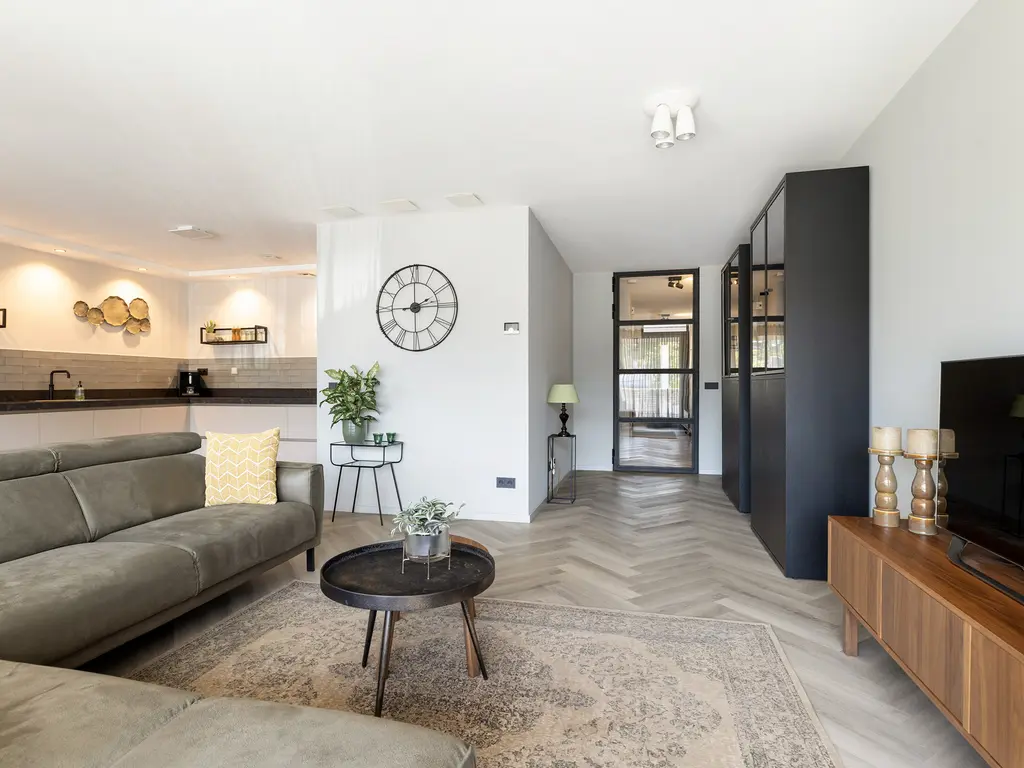 Gebroken Meeldijk 120, BARENDRECHT