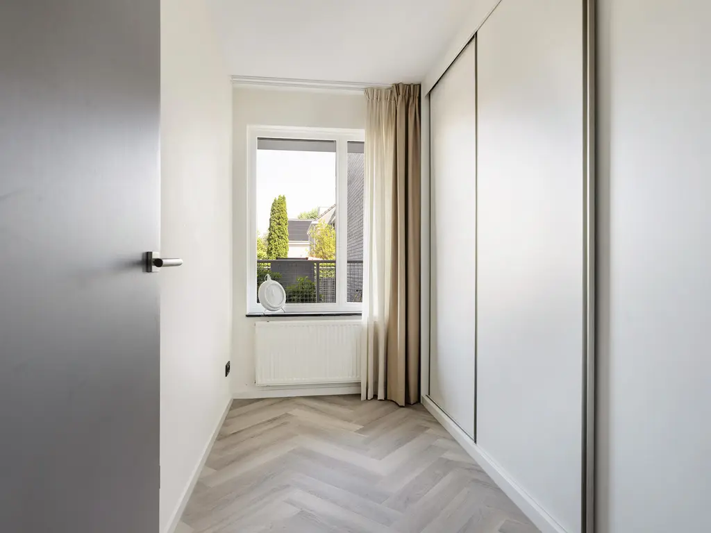 Gebroken Meeldijk 120, BARENDRECHT