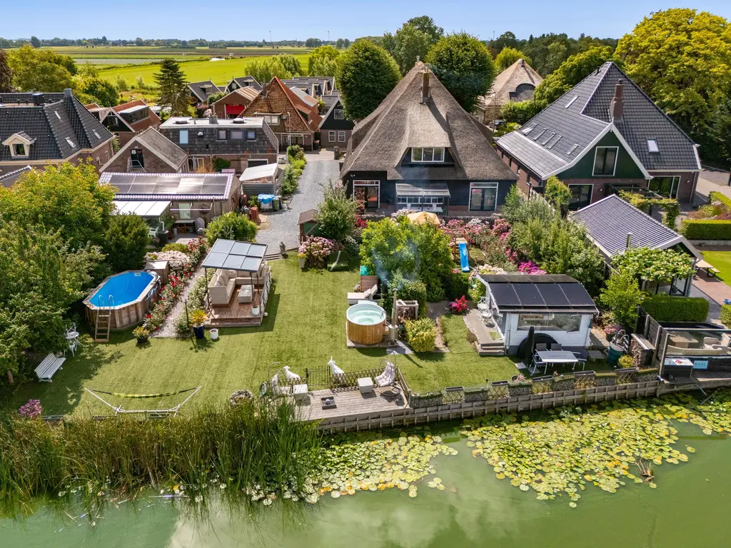 Oosteinde 40, OOSTWOUD