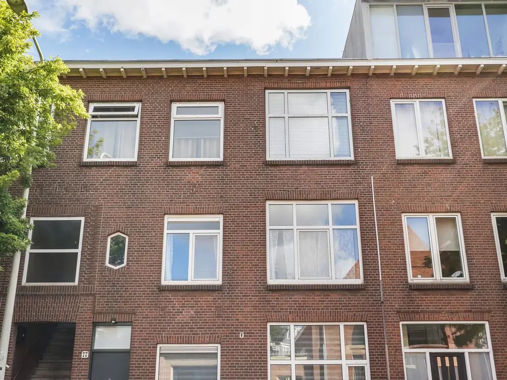 Goudenregenstraat 79, Den Haag