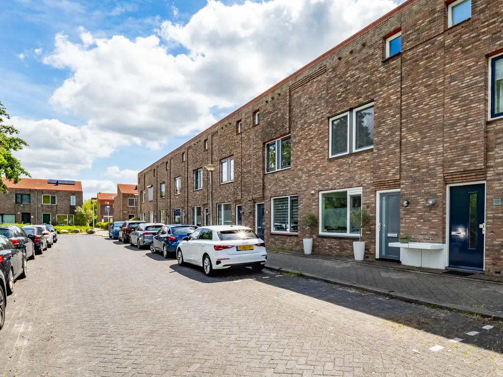 Zeedistel 16, DE MEERN
