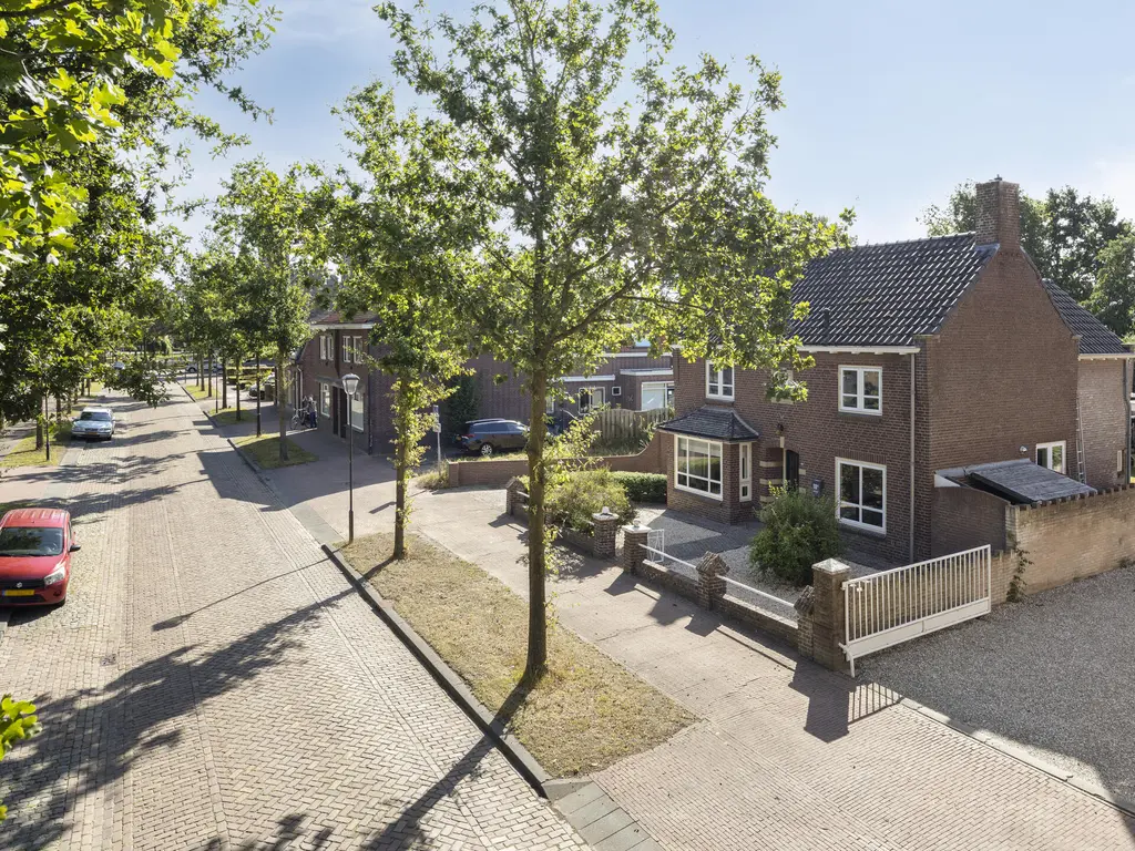 Erasstraat 18A, KAATSHEUVEL