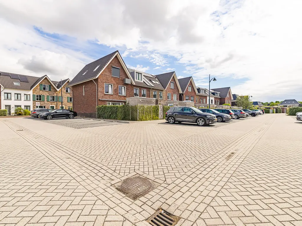 Prinses Alexialaan 30, HOOFDDORP