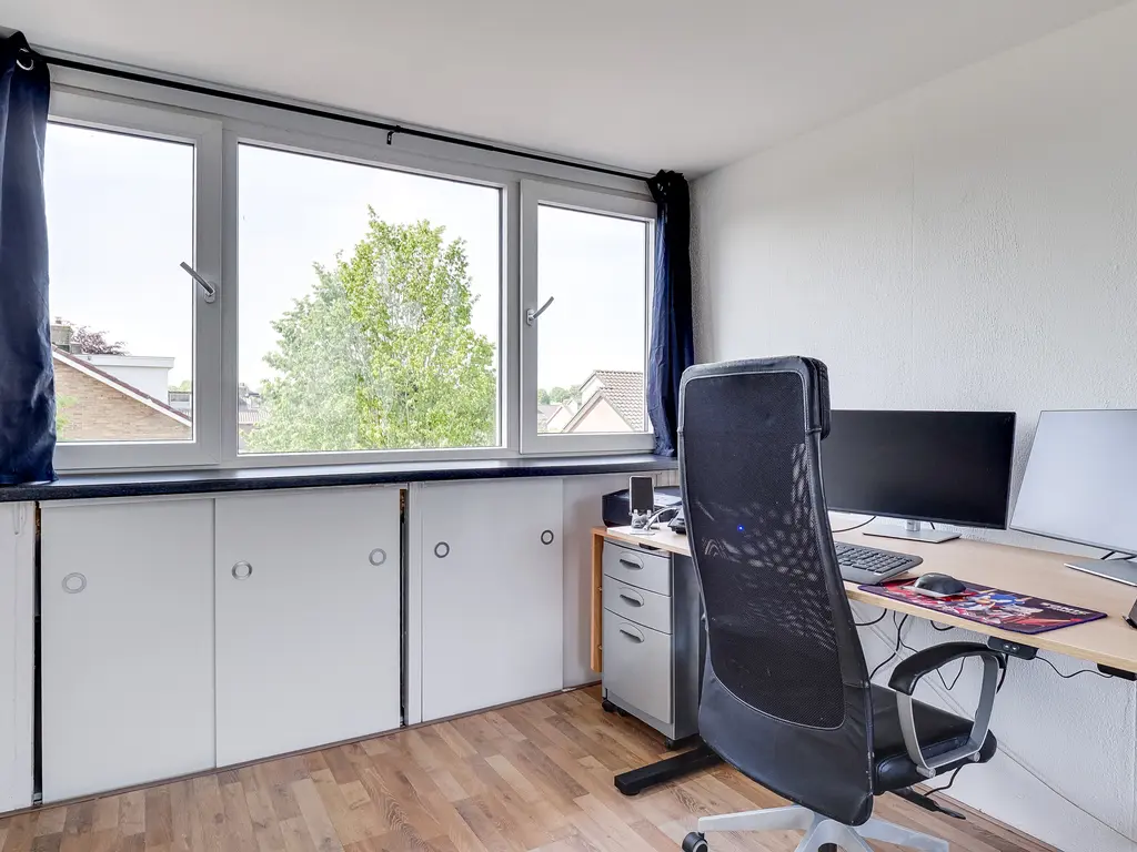 Nyeveltstraat 23, DE MEERN