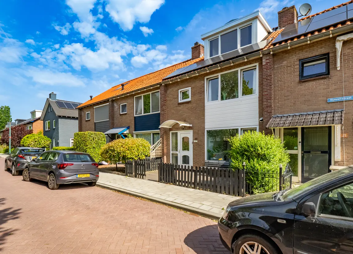 Nyeveltstraat 23
