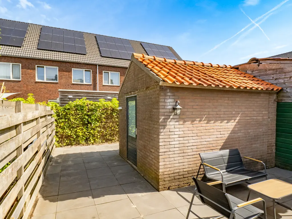 Nyeveltstraat 23, DE MEERN
