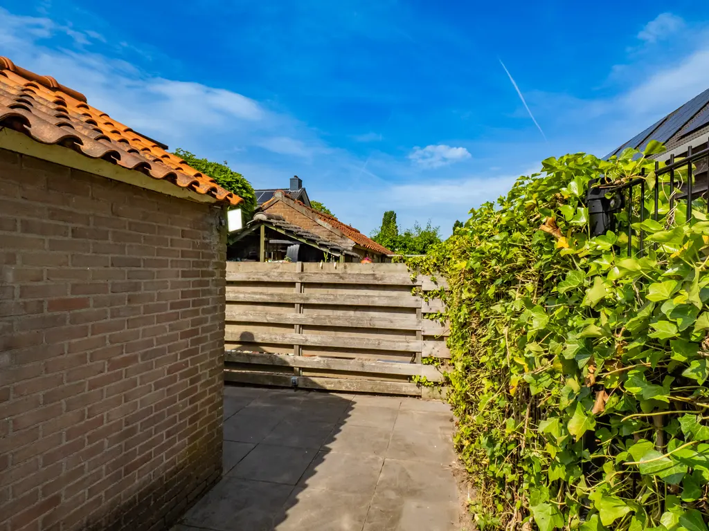 Nyeveltstraat 23, DE MEERN