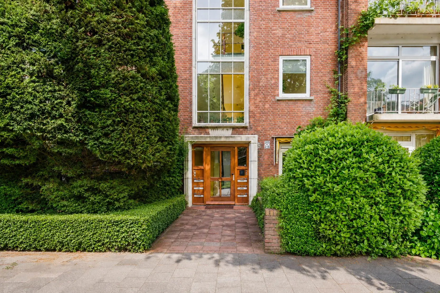 Burggravenlaan 215
