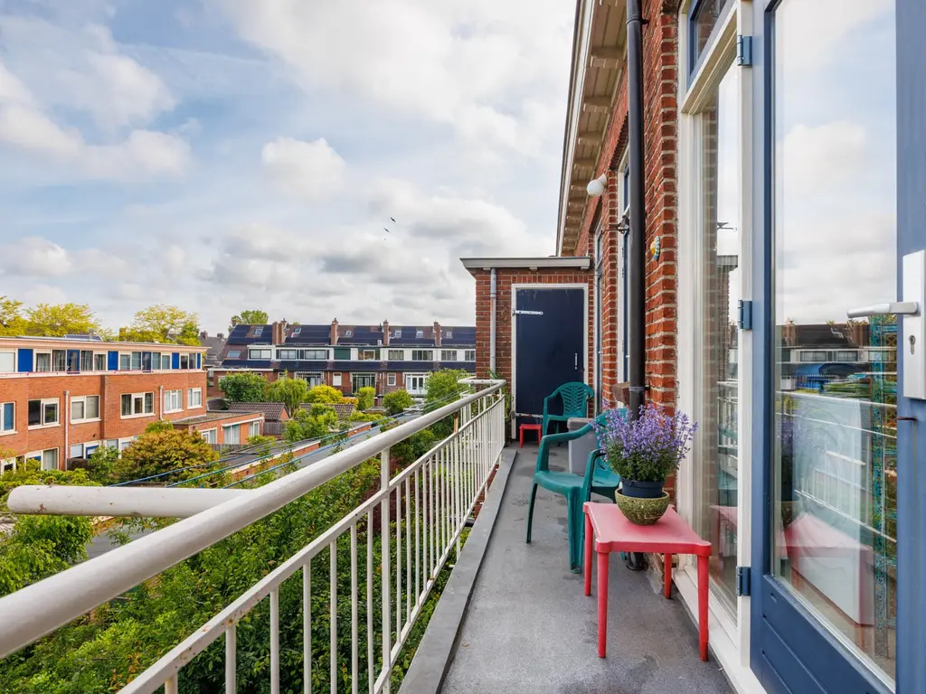Burggravenlaan 215, Leiden