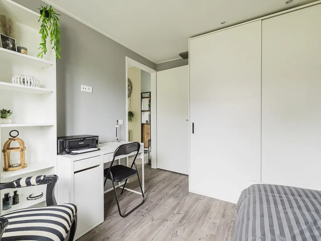 Raakeindse Kerkweg 71B67, Molenschot
