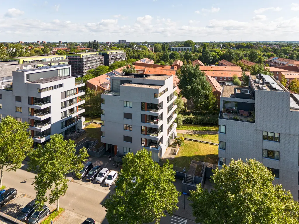 Julius Caesarlaan 98, Leiden