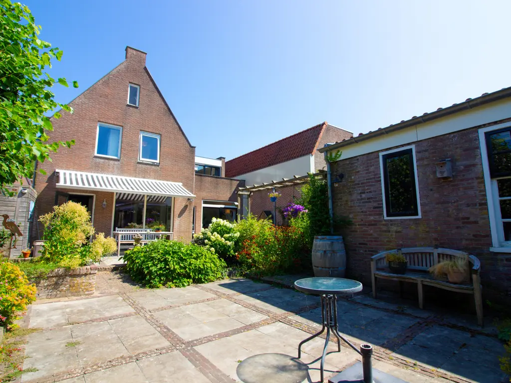 Breedstraat 22, ENKHUIZEN