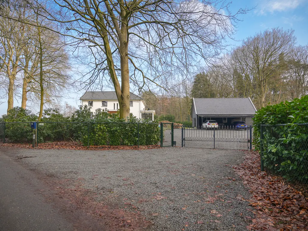 Onder de Bos 103, HULSHORST