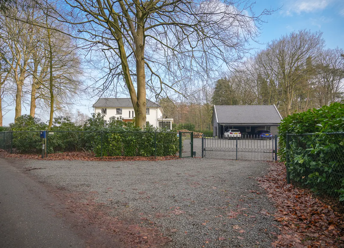 Onder de Bos 103